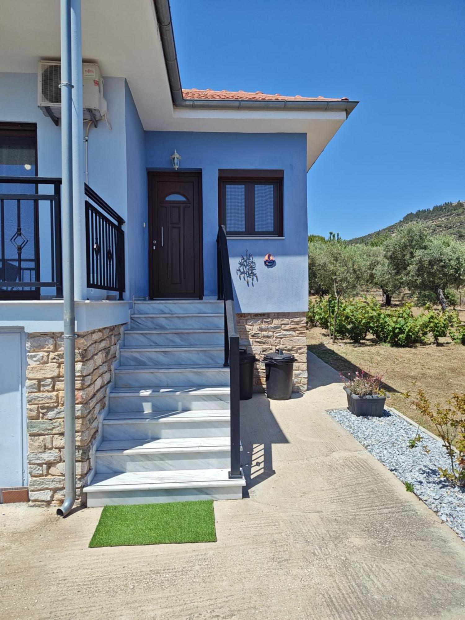 Lonely House Astris Exterior foto